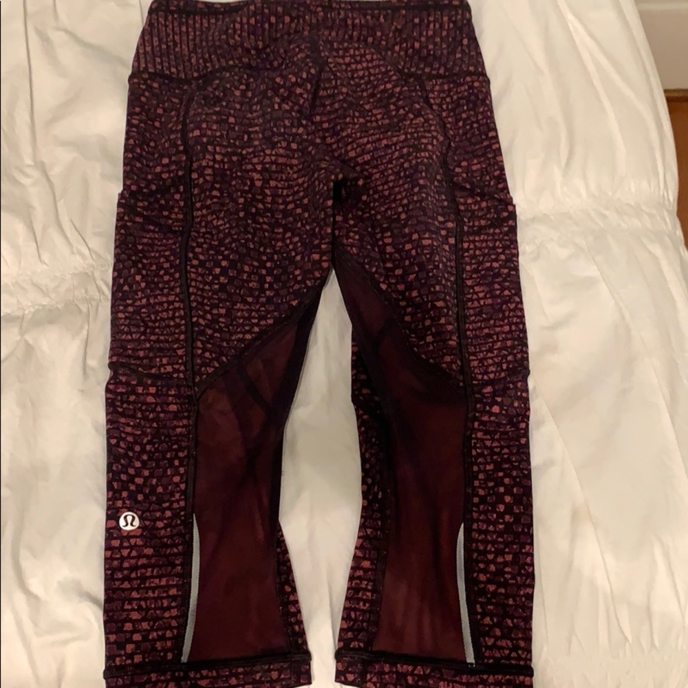Lululemon pants size 4